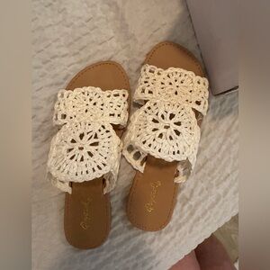 Qupid brand Crochet White Sandals size 6 1/2 nib